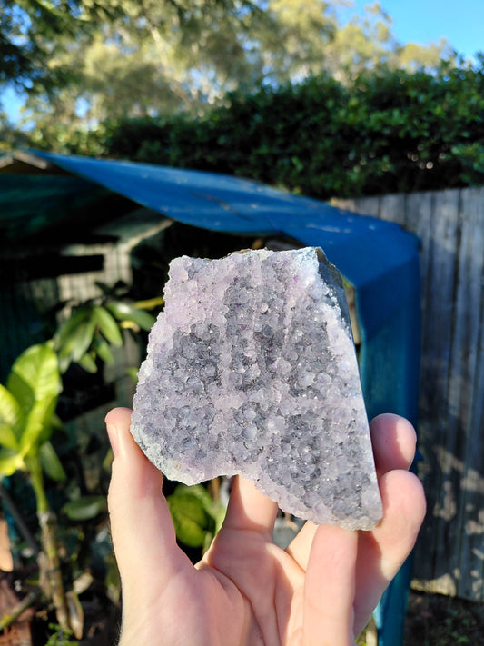 Amethyst-Spitze mit geschnittener Basis F
