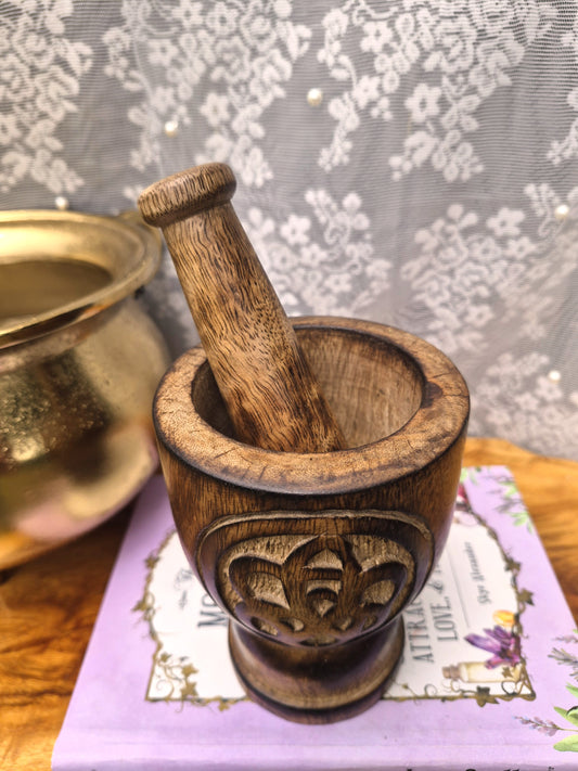 Wooden Mortar & Pestle