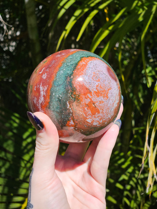 Esfera grande de jaspe oceánico A