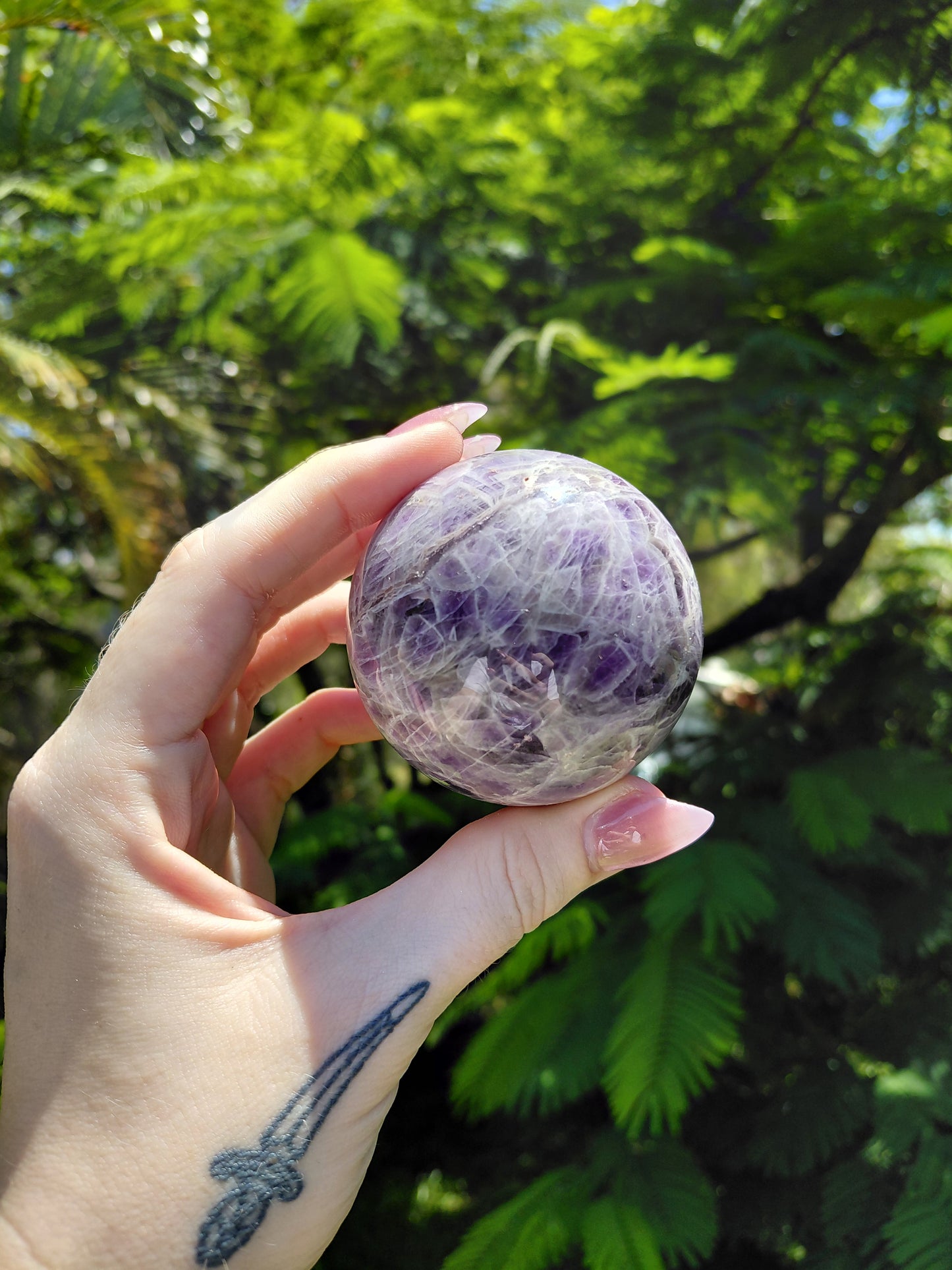 Esfera de amatista chevron B