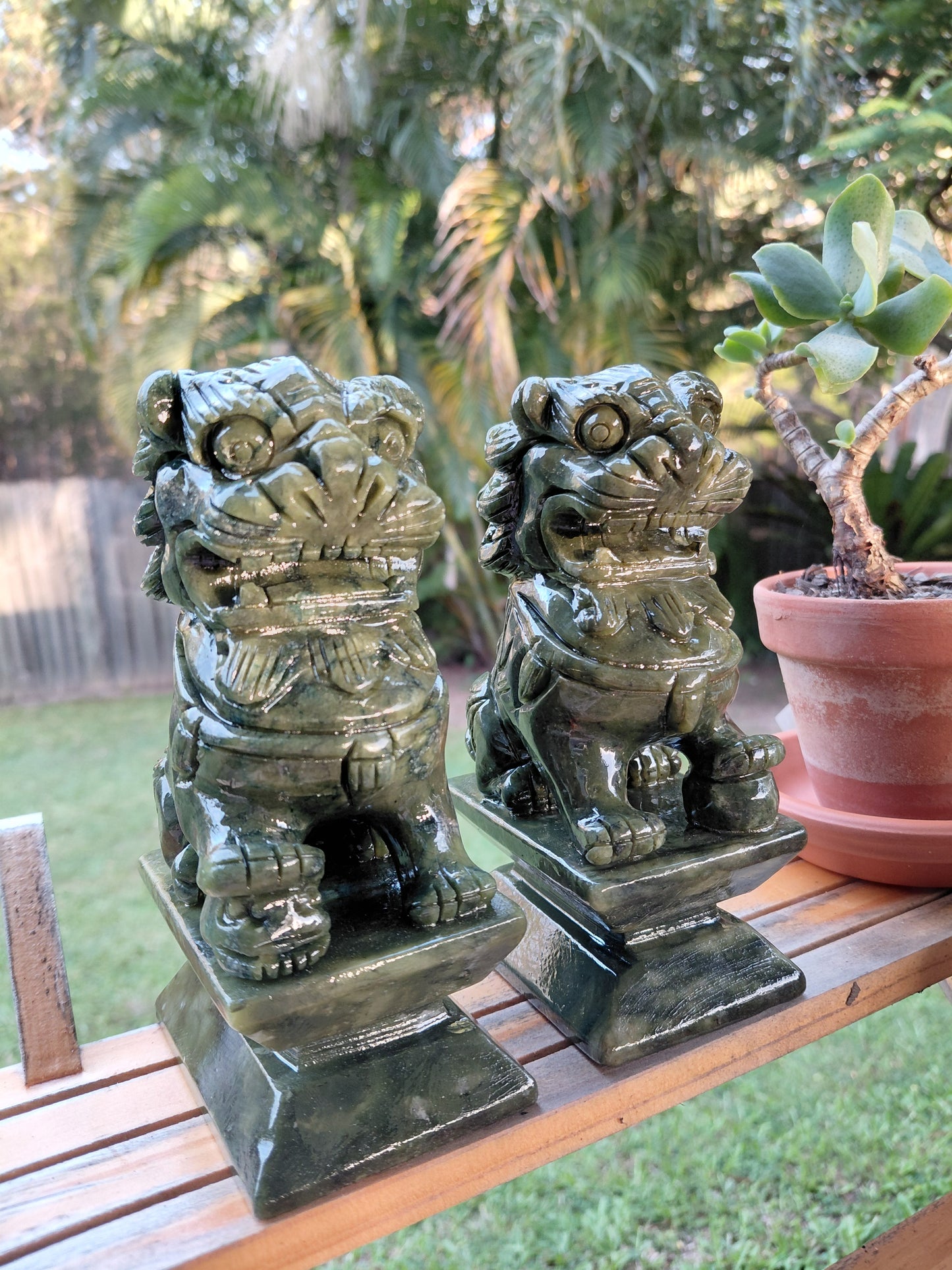 Xiuyan Jade Lion Guardian Set
