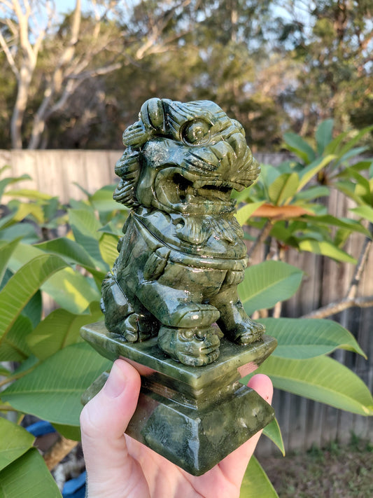 Xiuyan Jade Lion Guardian Set