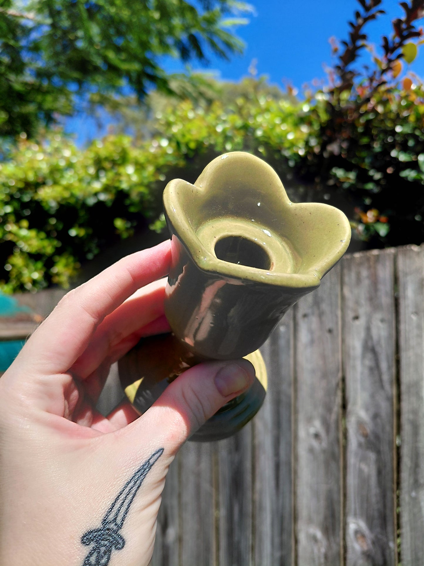 Soporte esférico con forma de pétalo - Verde musgo