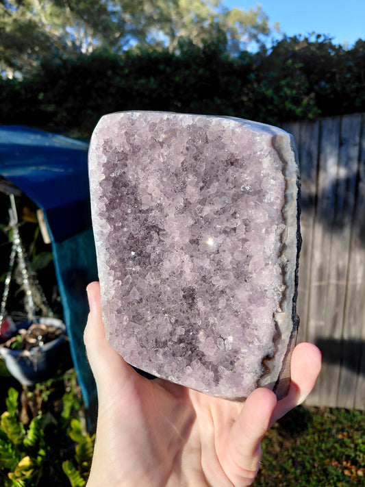 Amethyst Cut Base A