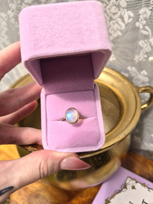 Moonstone Ring #4 - Stirling Silver - Size 9
